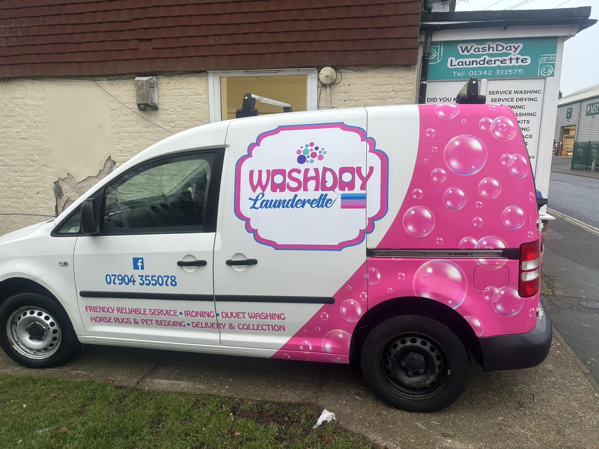Laundry collection and delivery service in East Grinstead